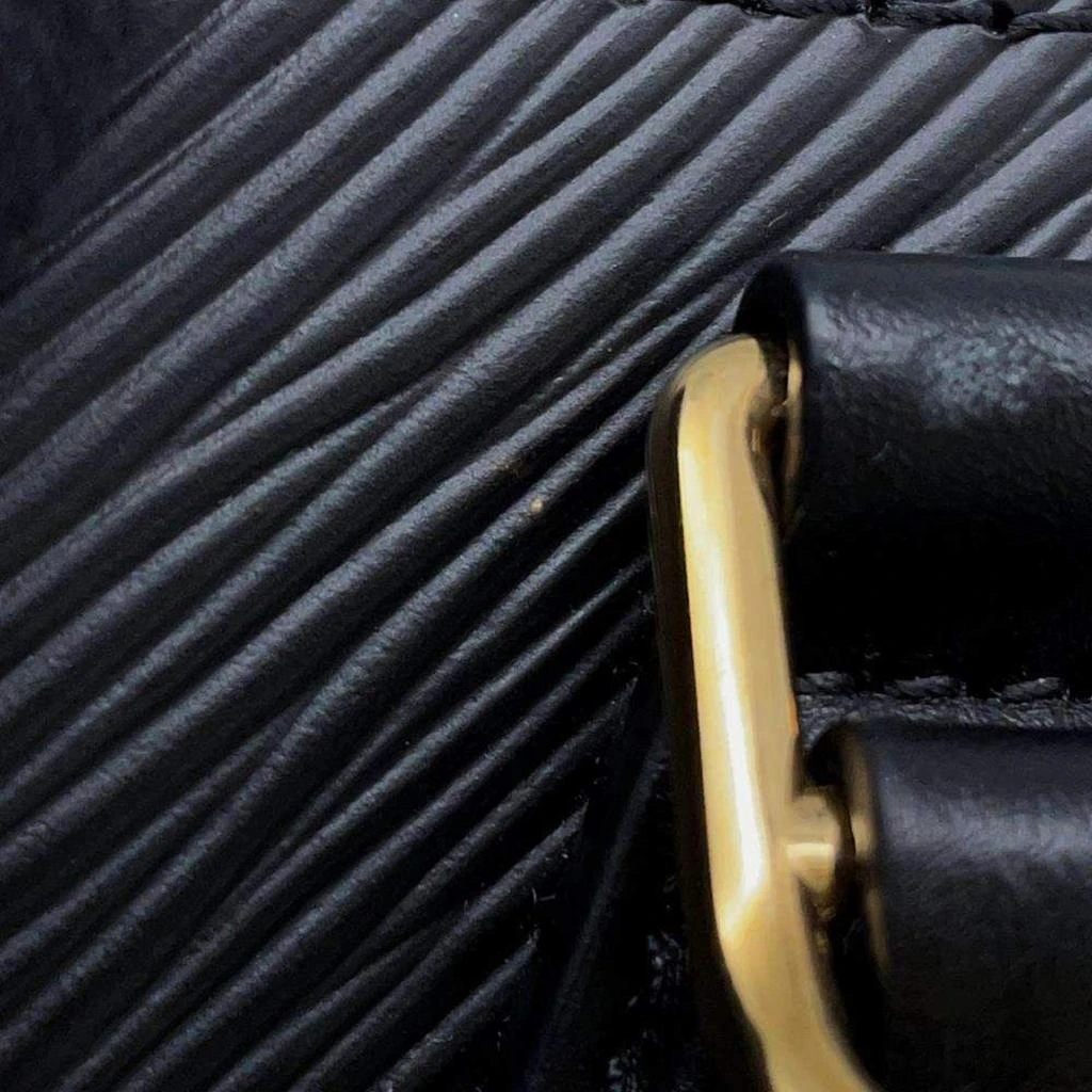 Louis Vuitton Noir Epi Leather Sac Plat bag Size Bb 商品