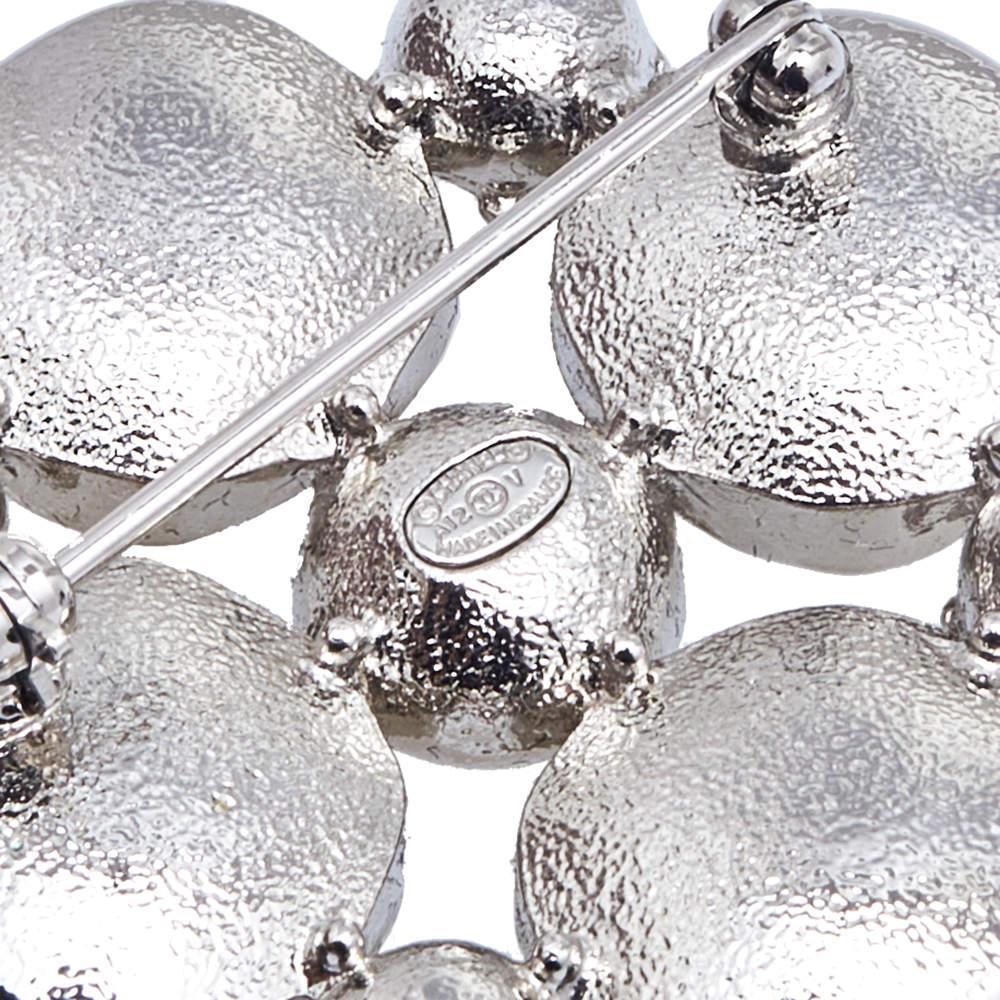 Chanel Maltese CC Crystals Silver Tone Metal Brooch商品第3张图片规格展示