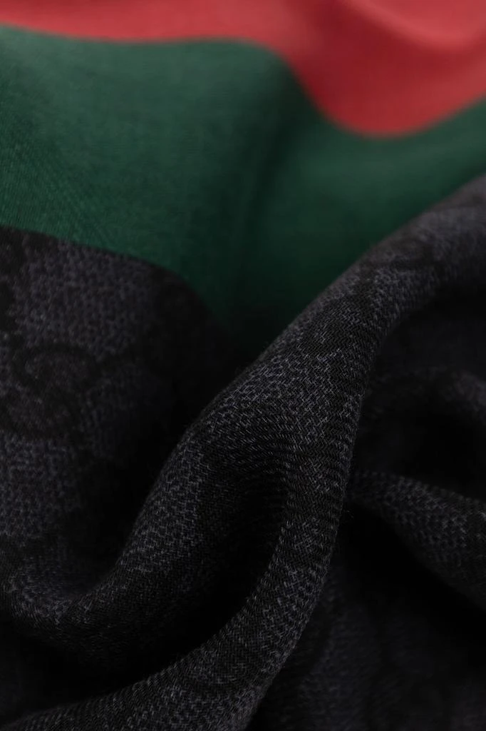 商品Gucci|Gucci GG Monogrammed Web-Stripe Scarf,价格¥3560,第2张图片详细描述
