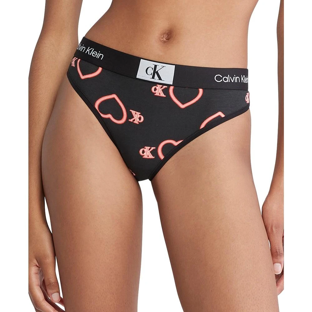商品Calvin Klein|Women's 1996 Cotton Valentines Modern Thong Underwear QF7479,价格¥169,第1张图片