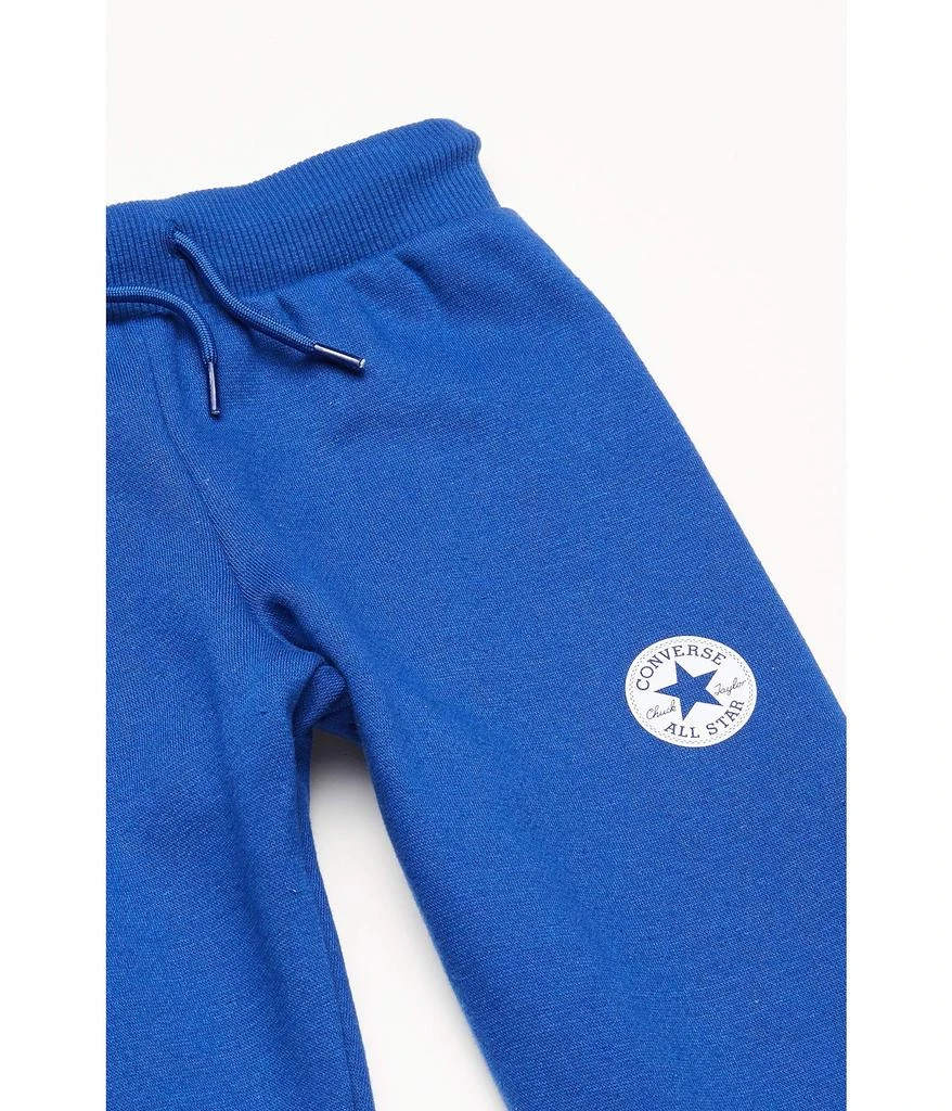 商品Converse|Fleece Signature Chuck Patch Joggers (Little Kids),价格¥62,第2张图片详细描述