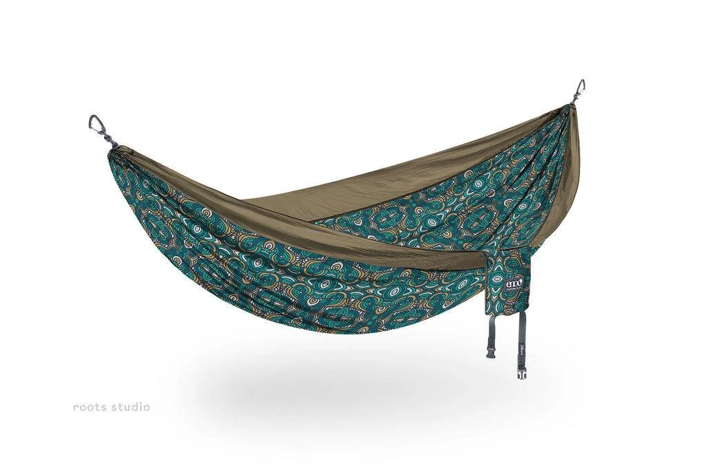 商品Eno|Eagles Nest Outfitters - DoubleNest Print - Giving Back - One Size Outside LNT/Charcoal,价格¥639,第3张图片详细描述