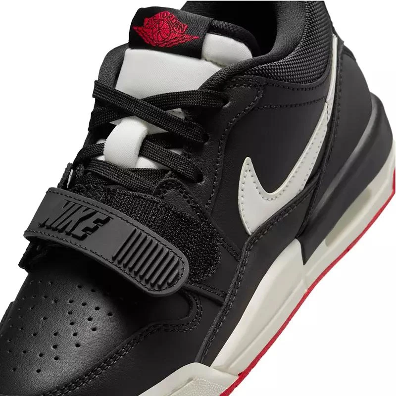 Jordan Kids' Grade School Legacy 312 Low Basketball Shoes 商品