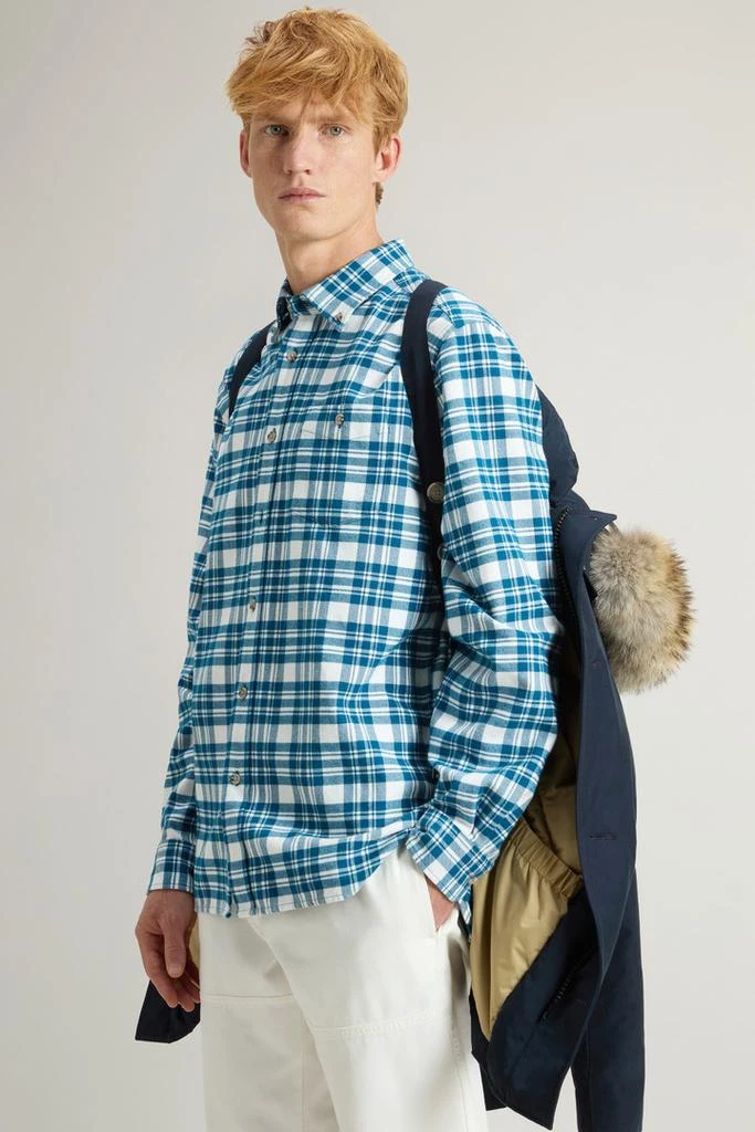 商品Woolrich|Arctic Anorak in Ramar Cloth with Detachable Fur - Men - Black,价格¥7975,第5张图片详细描述