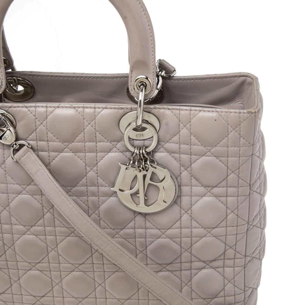 商品[二手商品] Dior|Dior Grey Cannage Leather Large Lady Dior Tote,价格¥9926,第5张图片详细描述