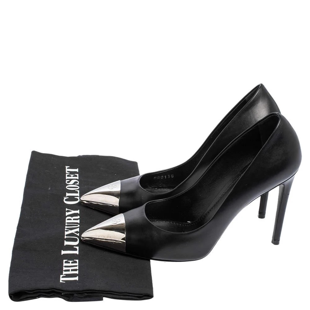 Louis Vuitton Black Leather Urban Twist Metal Cap Toe Pumps Size 38 商品