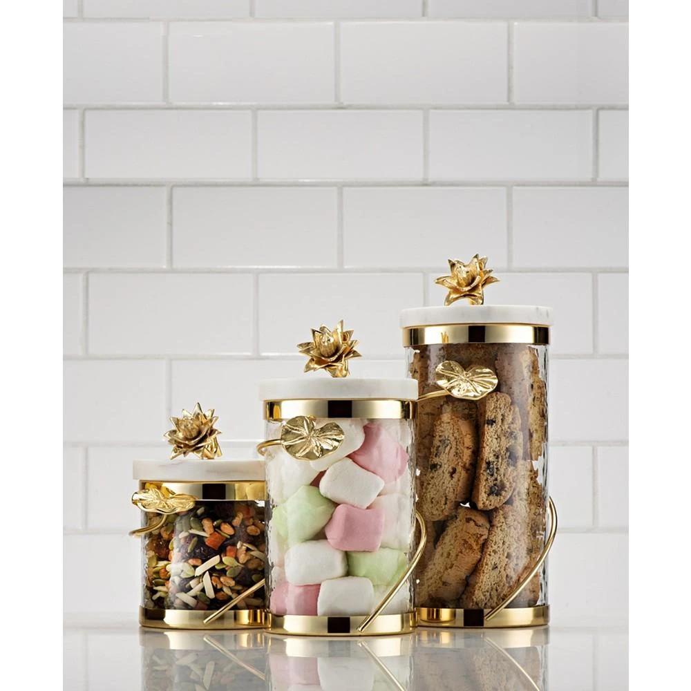 商品Classic Touch|Canister with Heart Detail and Marble Lid with Flower Knob Set, 2 Piece,价格¥395,第2张图片详细描述