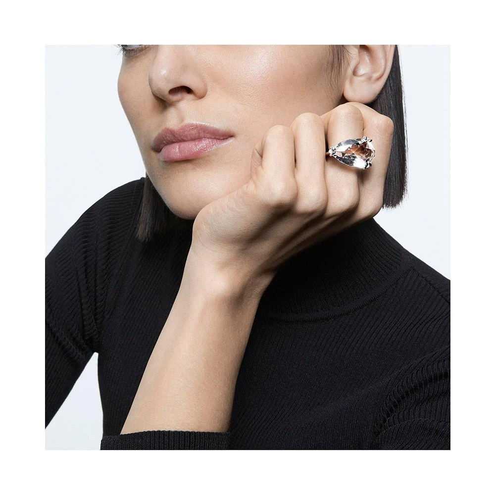 商品Swarovski|Mesmera Cocktail Trilliant Cut Rhodium Plated Ring,价格¥1225,第2张图片详细描述