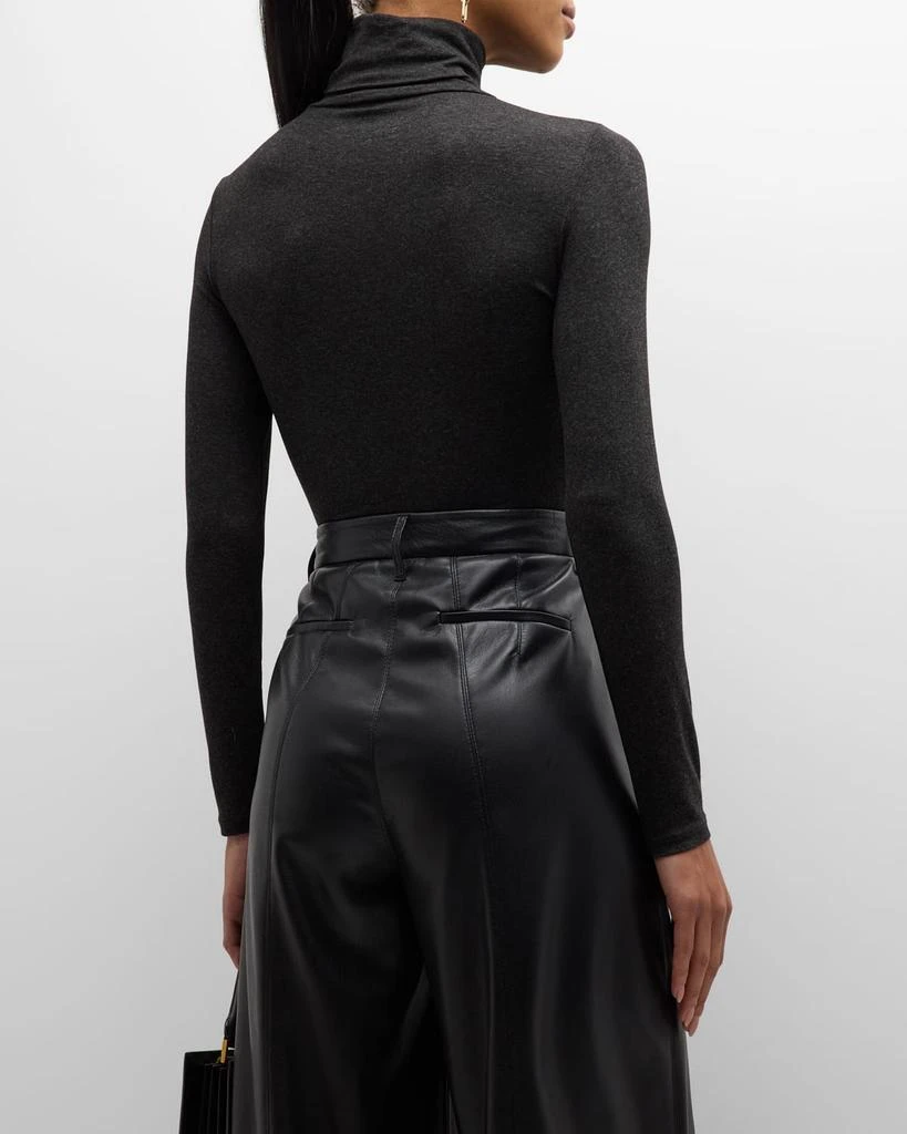 商品MAJESTIC FILATURES|Soft Touch Long-Sleeve Turtleneck,价格¥1128,第3张图片详细描述