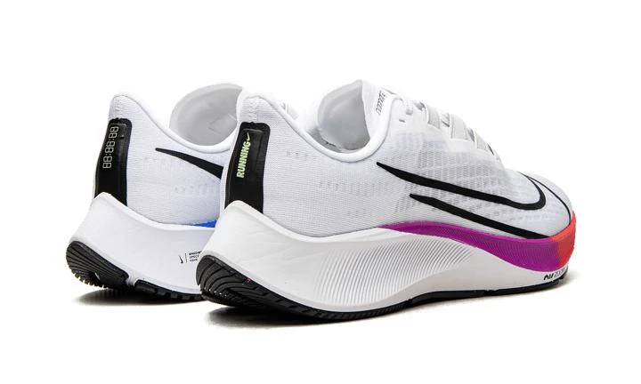商品NIKE|Nike Air Zoom Pegasus 37,价格¥667-¥926,第4张图片详细描述