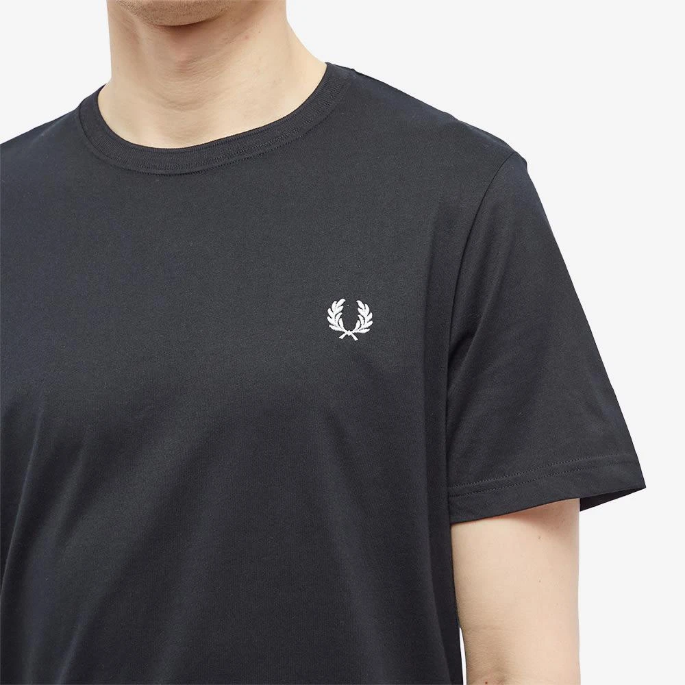 商品Fred Perry|Fred Perry Logo T-Shirt,价格¥231,第5张图片详细描述