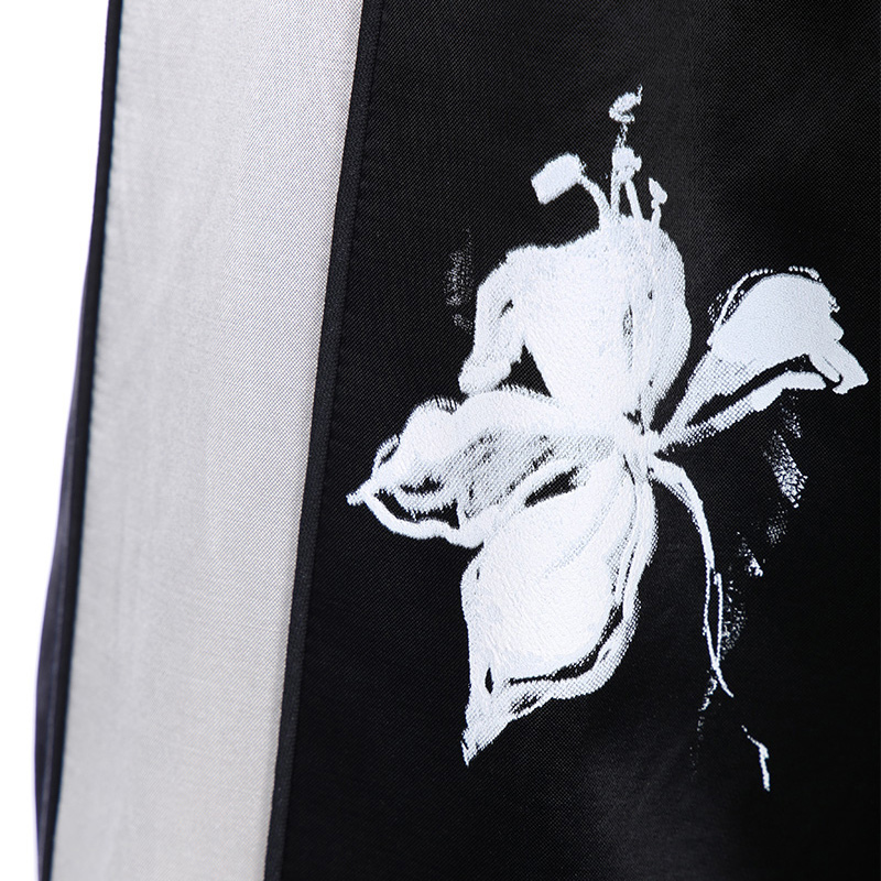 Valentino 华伦天奴 男士迷彩短袖T恤 MV3CI0A3-44E-F00商品第3张图片规格展示