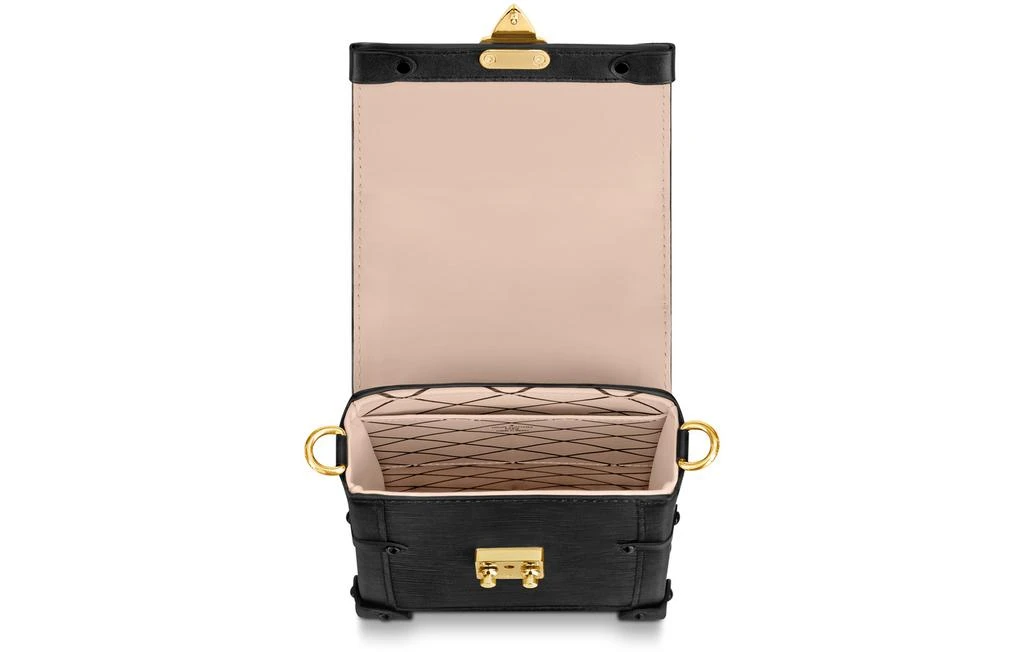 商品Louis Vuitton|Trunk Vertical 链条包,价格¥12176,第4张图片详细描述