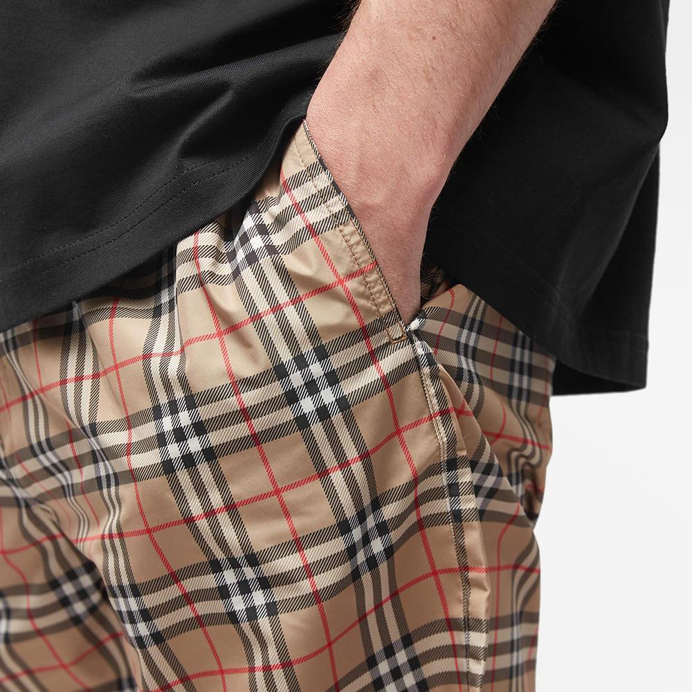 商品Burberry|Burberry Guildes Classic Check Swim Short,价格¥2567,第7张图片详细描述