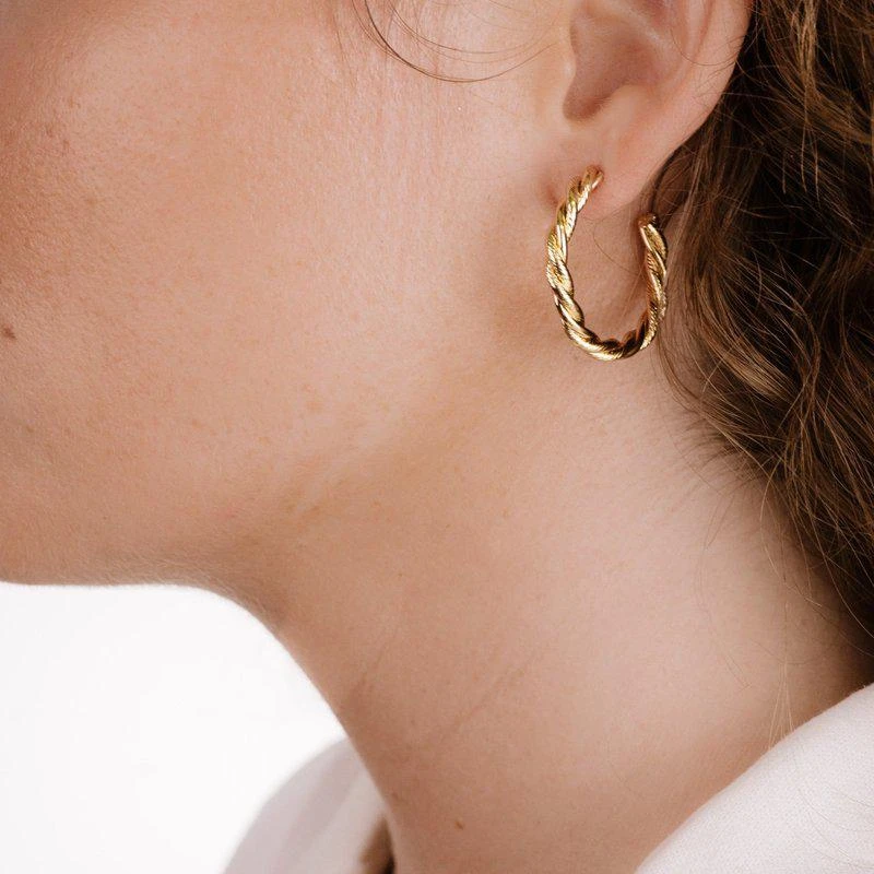 商品Ettika Jewelry|Spun Strands 18k Gold Plated Hoop Earrings,价格¥265,第2张图片详细描述