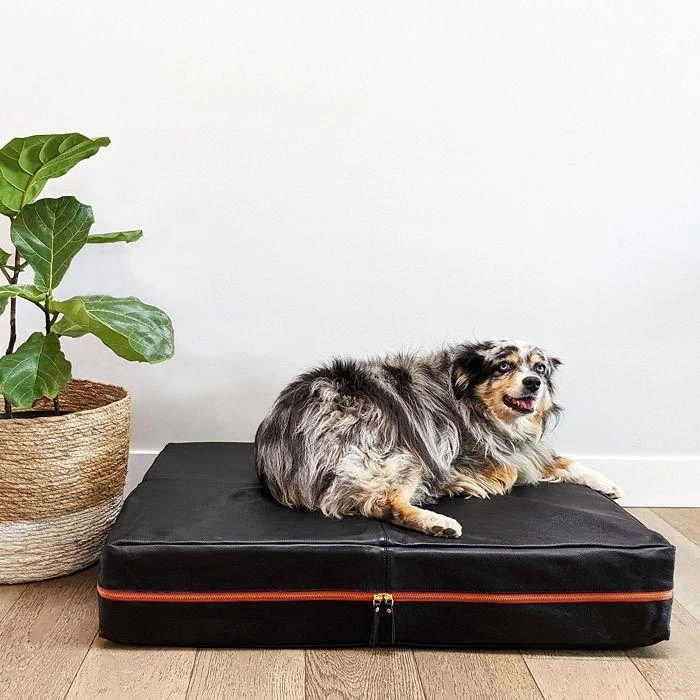 商品Le Dog Company|Leather Dog Bed,价格¥2739,第5张图片详细描述