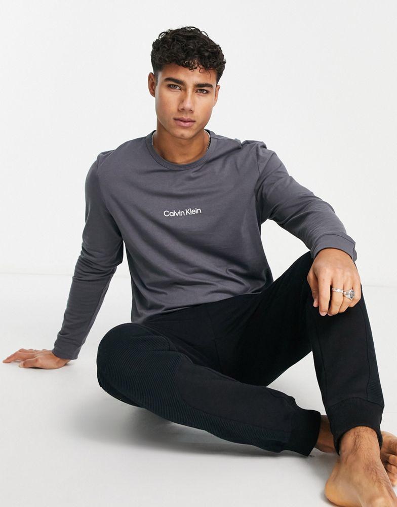 Calvin Klein lounge long sleeved t-shirt in dark grey with chest branding商品第1张图片规格展示