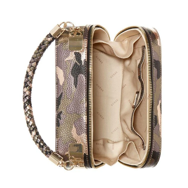 Terra Medium Trunk Shoulder Bag 商品