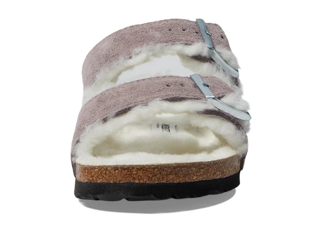 商品Birkenstock|女式 亚利桑那羊羔绒麂皮 凉拖,价格¥881,第2张图片详细描述