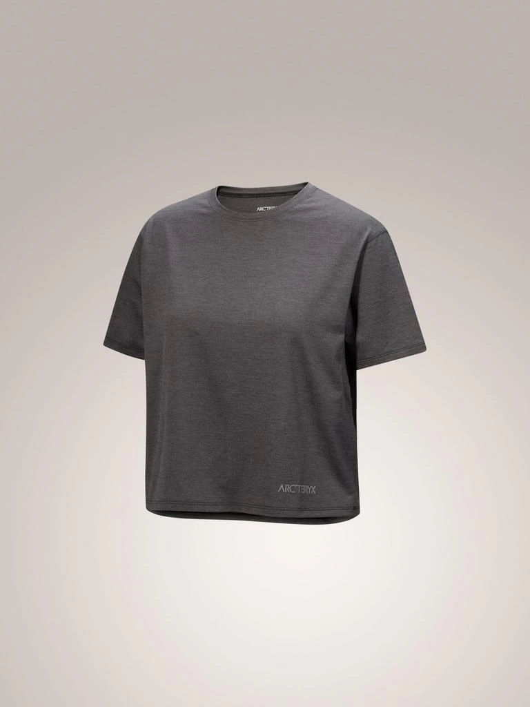 商品Arc'teryx|Arc'teryx Taema Crop Logo T-Shirt Women's | Light Comfortable Performance Top,价格¥583,第2张图片详细描述