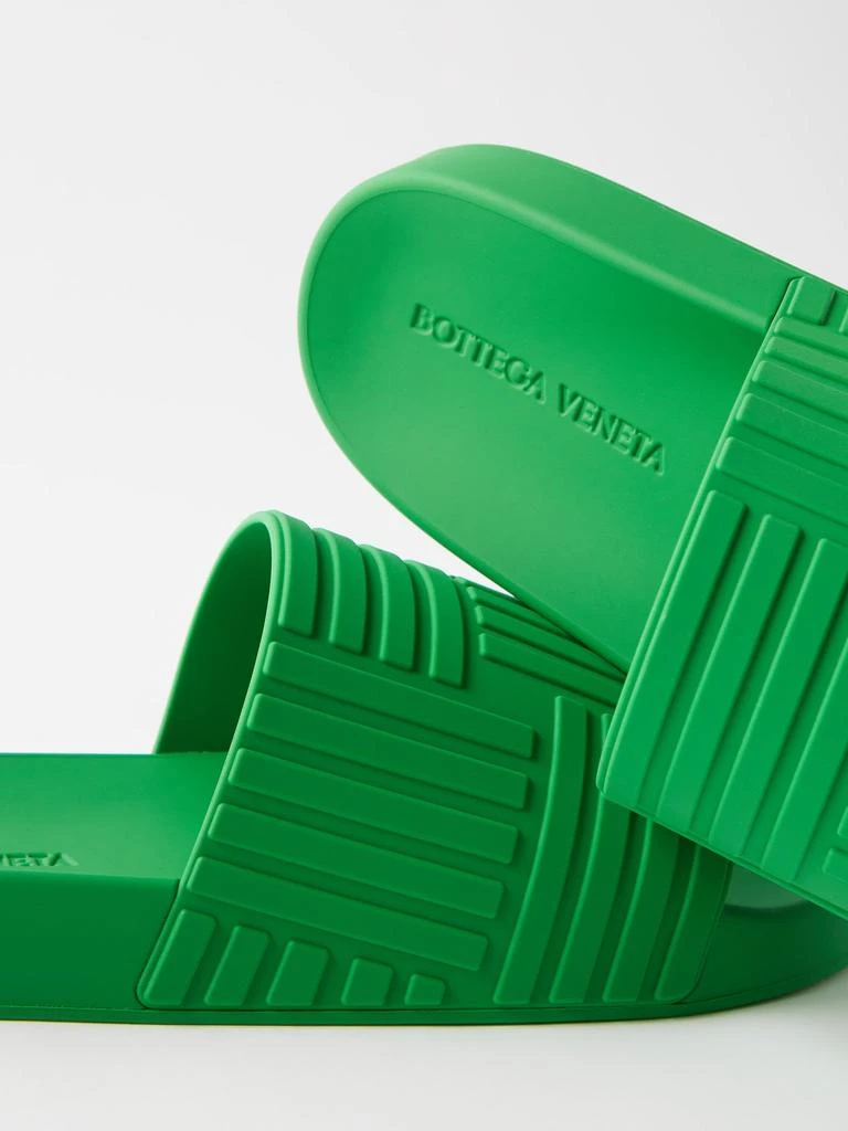 商品Bottega Veneta|Intrecciato rubber slides,价格¥3876,第2张图片详细描述