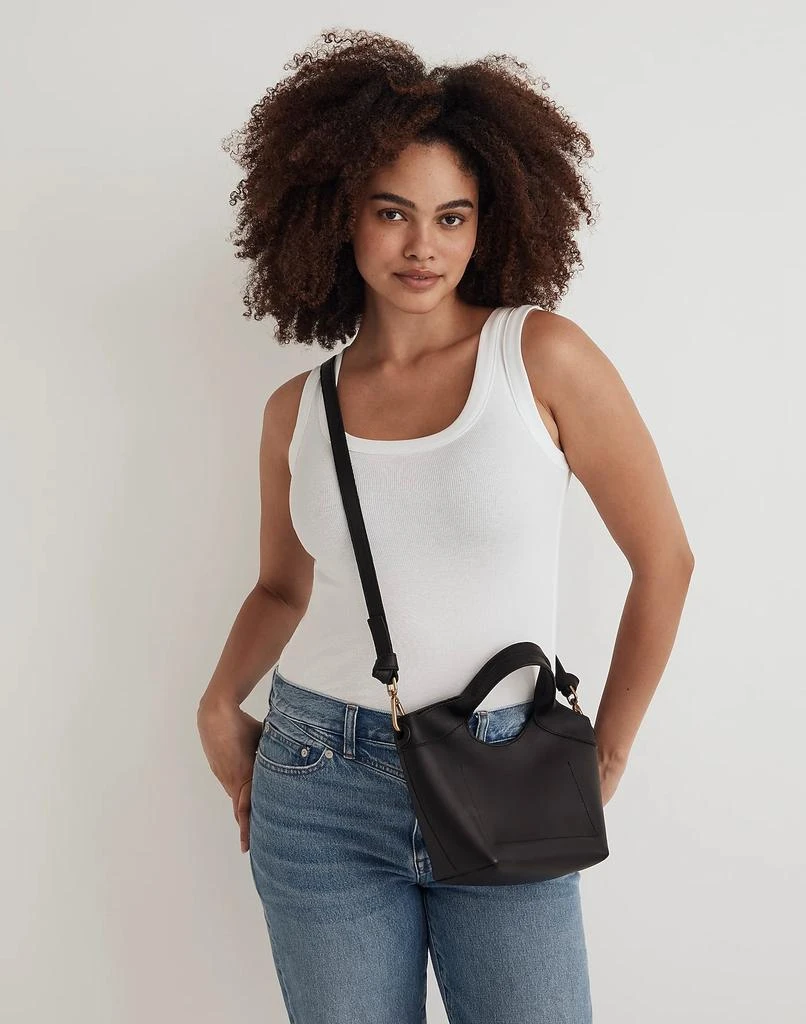 商品Madewell|The Mini Sydney Cutout Tote in Leather,价格¥734,第3张图片详细描述