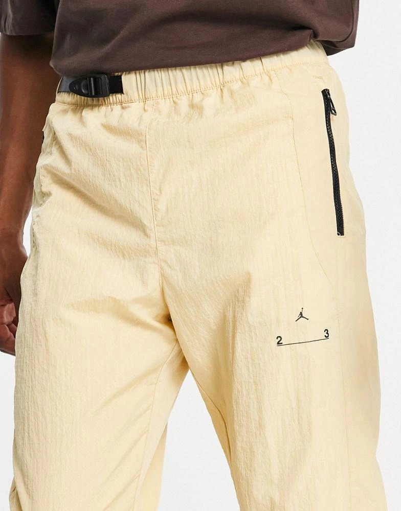 商品Jordan|Jordan 23 Engineered woven pant in sesame,价格¥331,第3张图片详细描述