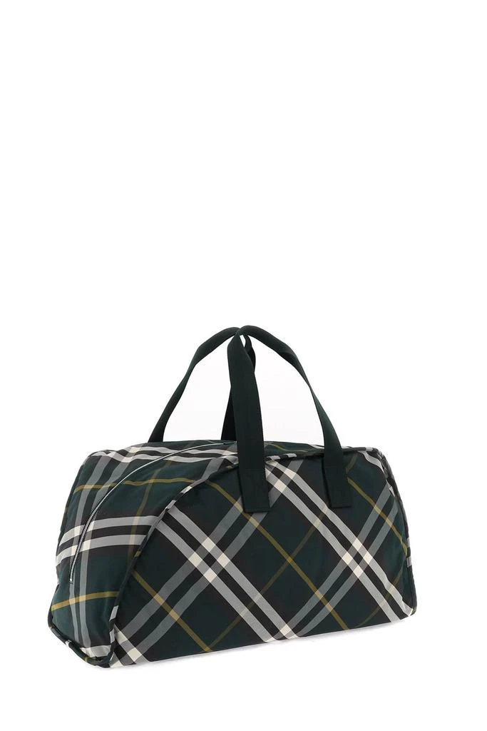 商品Burberry|Large Shield Duffel,价格¥8218,第3张图片详细描述