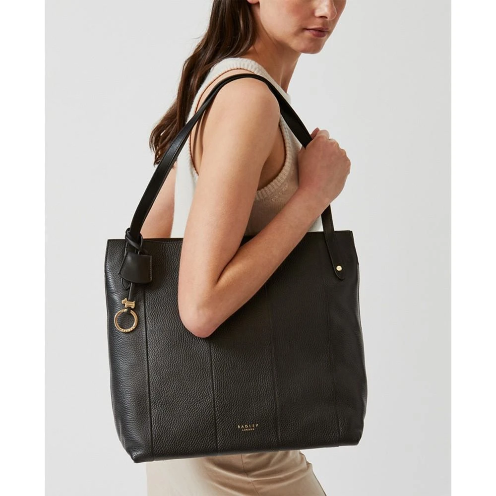 商品Radley|Women's Eaton Mews Large Leather Ziptop Tote Bag,价格¥2335,第5张图片详细描述