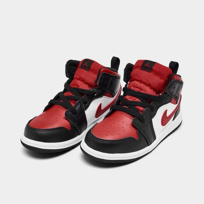 商品Jordan|Boys' Toddler Air Jordan Retro 1 Mid Casual Shoes,价格¥300,第2张图片详细描述