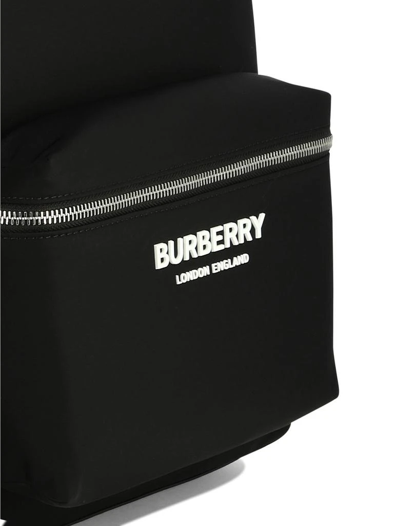 商品Burberry|Nylon Backpack Backpacks Black,价格¥6159,第5张图片详细描述