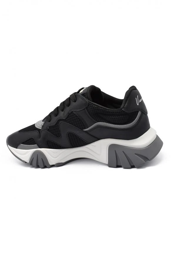 商品Versace|Men luxury sneakers squalo versace sneakers in mesh and leather,价格¥5808,第3张图片详细描述