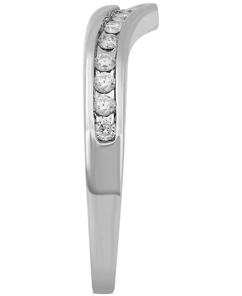 商品Macy's|Diamond Chevron Band (1/4 ct. t.w.) in 14k White or Yellow Gold,价格¥3086,第2张图片详细描述