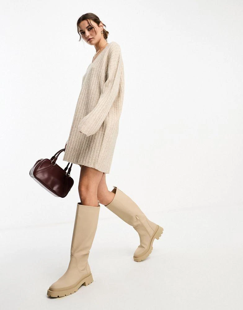 商品ASOS|ASOS DESIGN knitted jumper mini dress with v neck in oatmeal,价格¥110,第1张图片