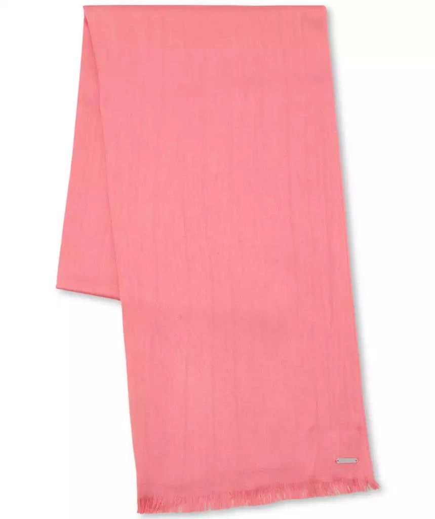 商品Calvin Klein|Women's Solid Satin-Feel Pashmina Scarf,价格¥136,第2张图片详细描述