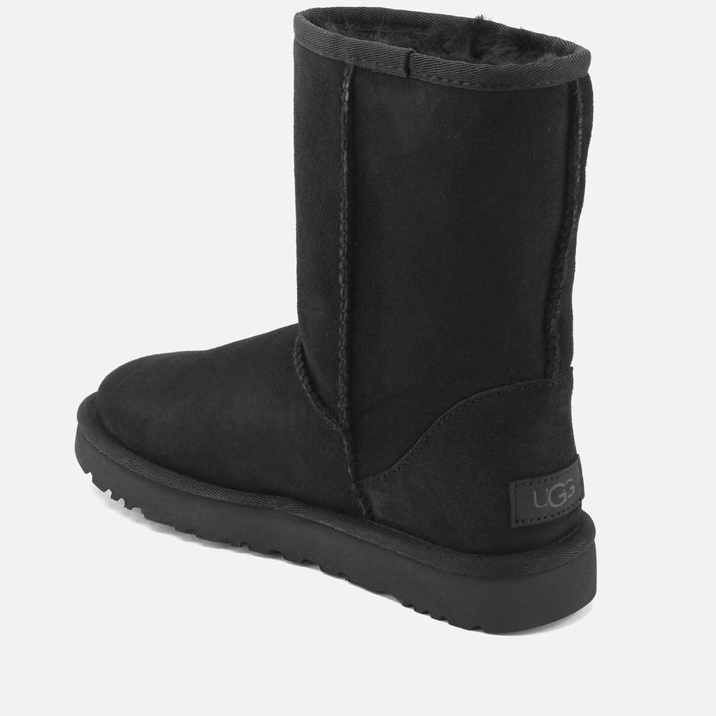 商品UGG|UGG Women's Classic Short II Sheepskin Boots - Black,价格¥808-¥1428,第6张图片详细描述