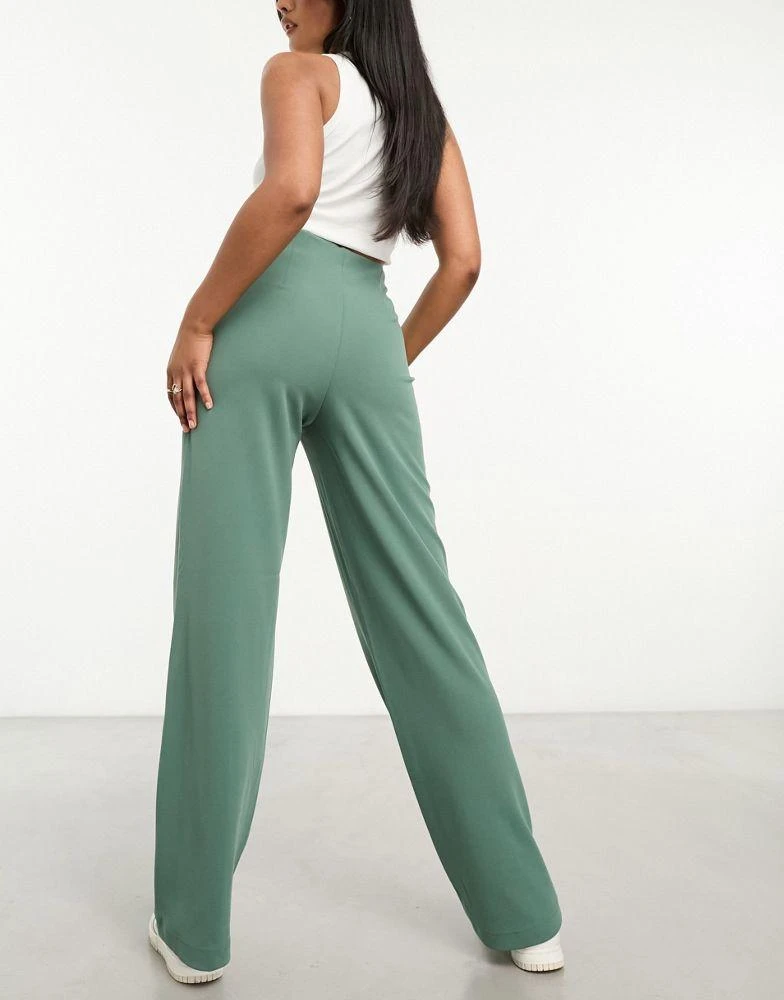 商品VERO MODA|Vero Moda pin tuck wide leg trouser in forest green,价格¥206,第2张图片详细描述