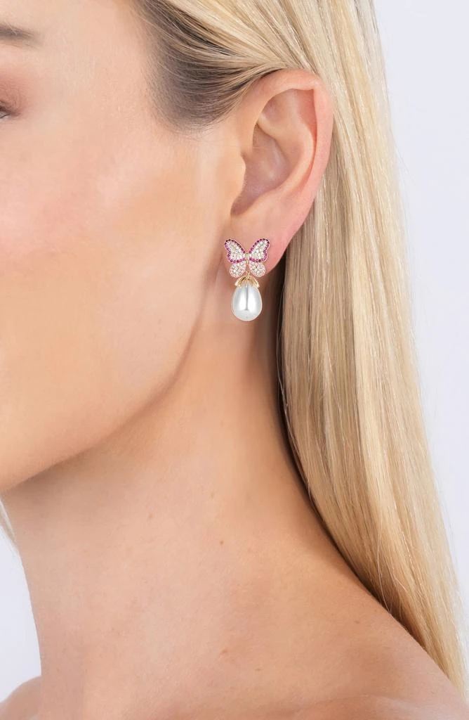 商品EYE CANDY LOS ANGELES|Jaci CZ Butterfly & Imitation Pearl Drop Earrings,价格¥202,第2张图片详细描述