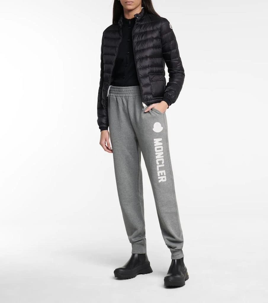 商品Moncler|Logo cotton-blend sweatpants,价格¥3418,第2张图片详细描述