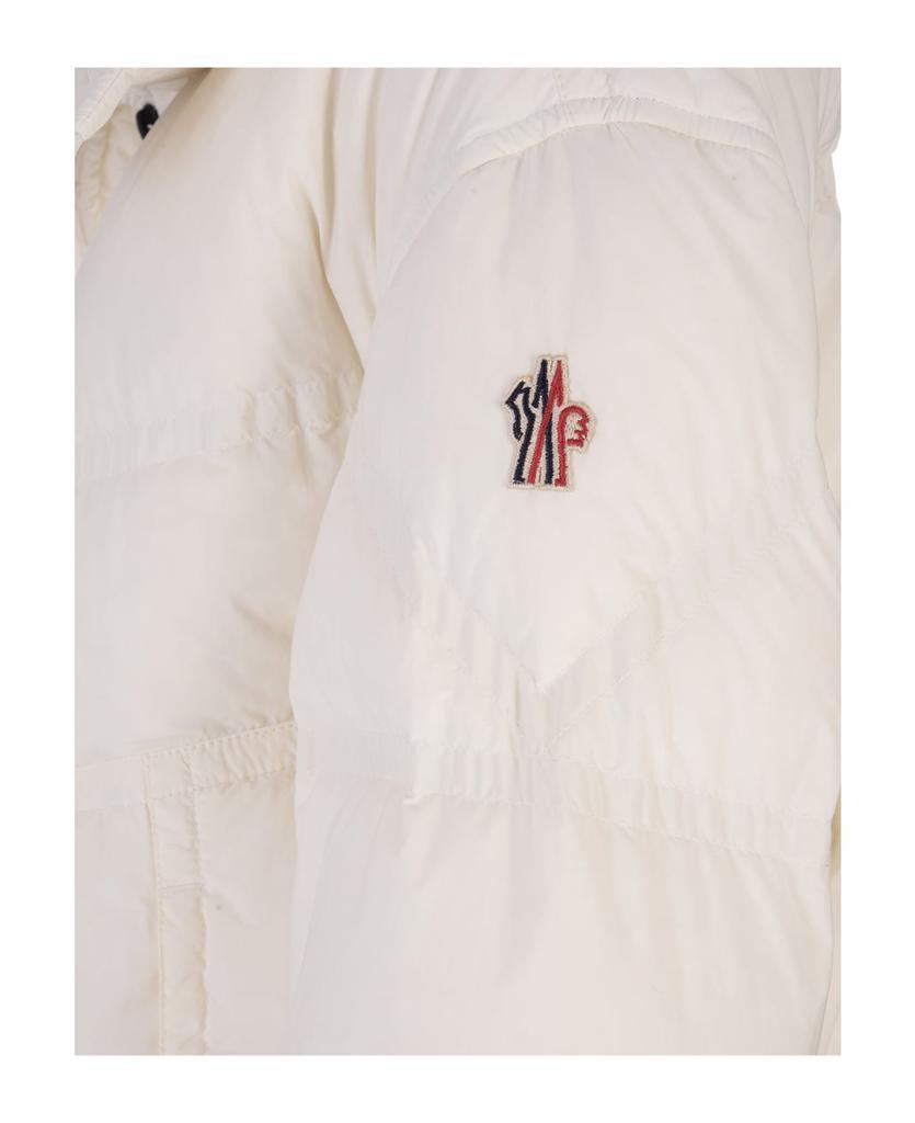 商品Moncler|Moncler Grenoble Woman White Cluses Short Down Jacket,价格¥8469,第6张图片详细描述