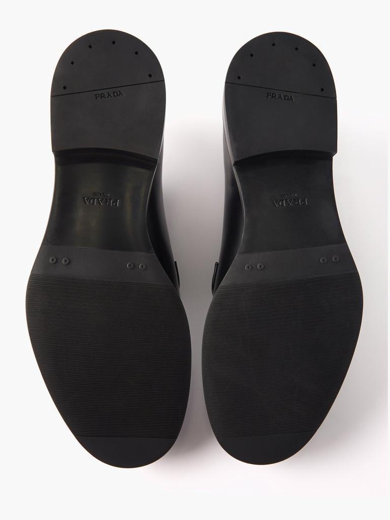 商品Prada|Triangle logo-patch leather Derby shoes,价格¥6204,第6张图片详细描述