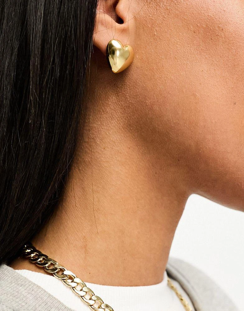 商品ASOS|ASOS DESIGN 14k gold plated stud earrings with puff heart design,价格¥95,第2张图片详细描述