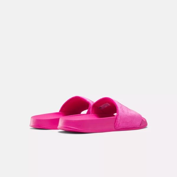 商品Reebok|Reebok x Juicy Couture Classic Slides,价格¥196,第4张图片详细描述