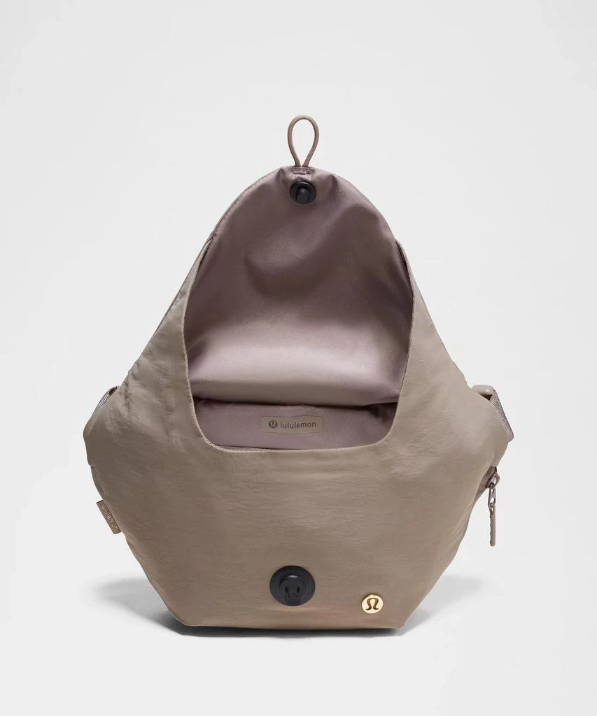 Curved Crossbody Bag 3L 商品