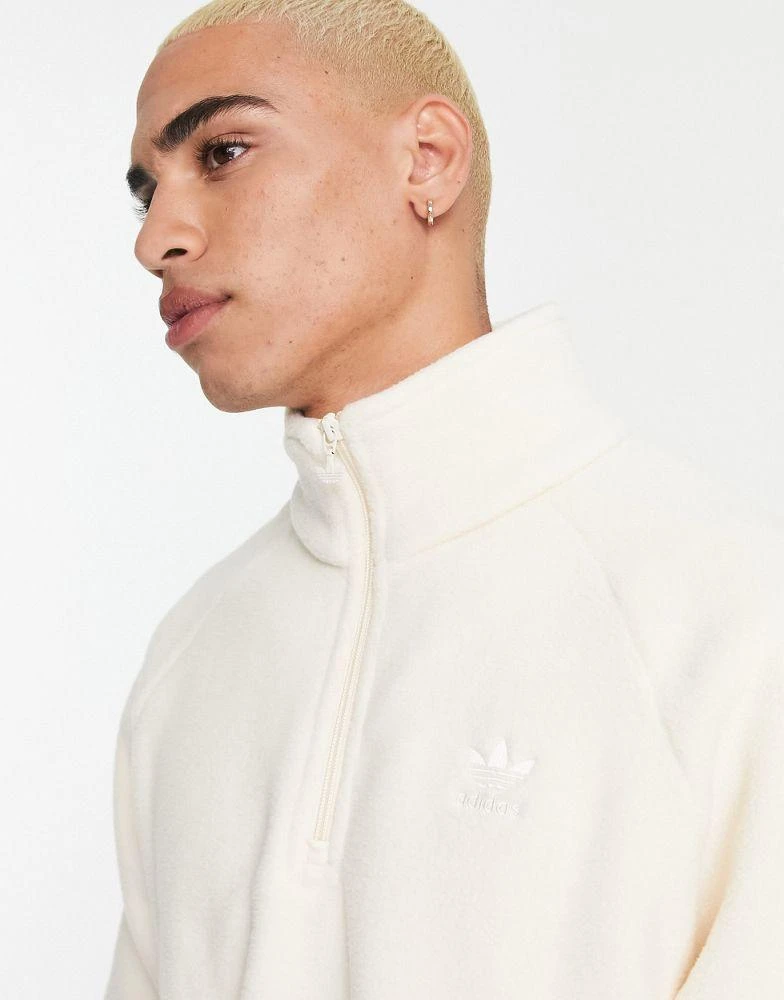 商品Adidas|adidas Originals adicolor 1/4 zip fleece in wonder white,价格¥508,第3张图片详细描述