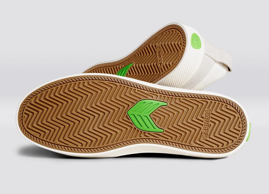 商品Cariuma|SLIP-ON PRO Off-White Canvas Vintage White Suede Black Logo Sneaker Men,价格¥708,第5张图片详细描述