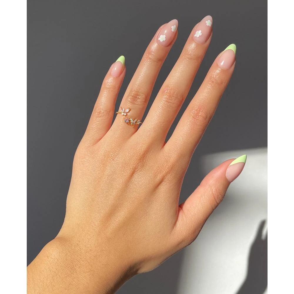 商品Girls Crew|Crystal Pink Precious Moments Butterfly Ring,价格¥337,第2张图片详细描述