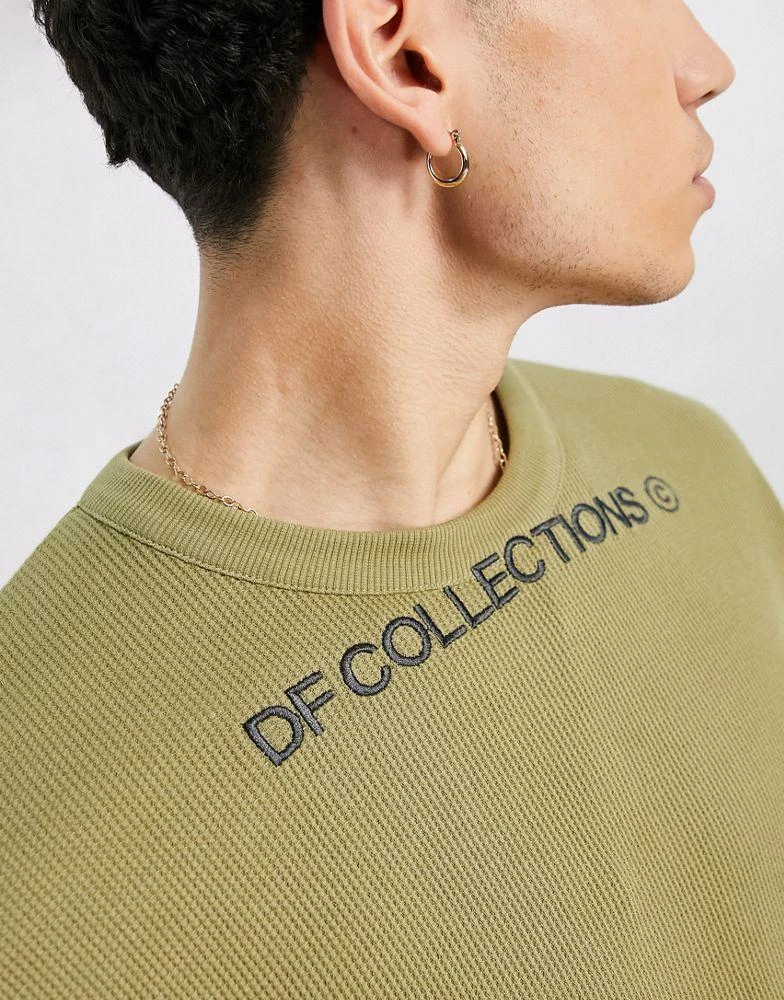 商品ASOS|ASOS Dark Future extreme oversized t-shirt in waffle fabric with logo prints in khaki,价格¥40,第3张图片详细描述