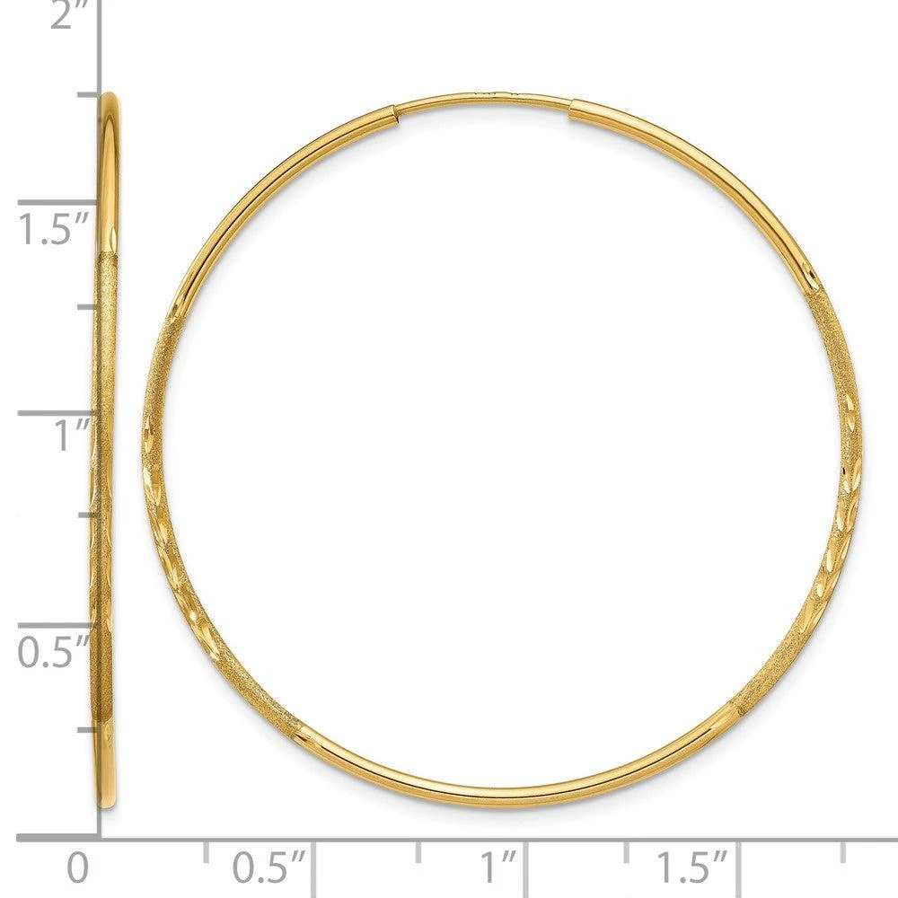 商品Diamond2Deal|14k Yellow Gold 1.25mm Diamond-cut Round Hoop Earrings 41 mm,价格¥2065,第4张图片详细描述