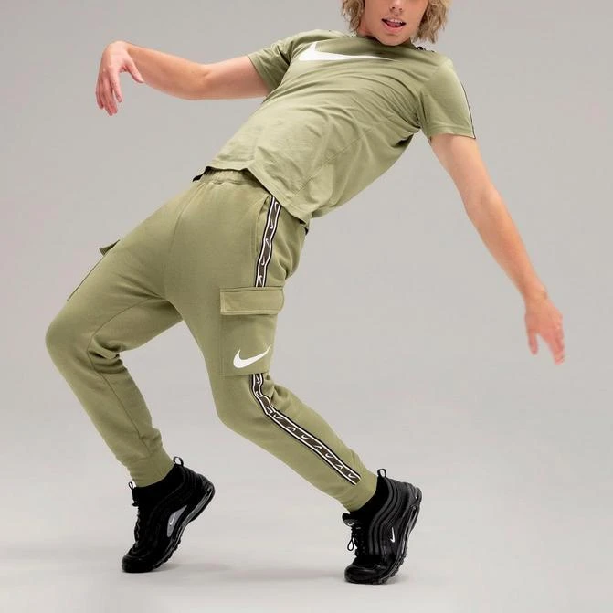 商品NIKE|Nike Sportswear Repeat Tape Fleece Cargo Jogger Pants,价格¥186,第1张图片